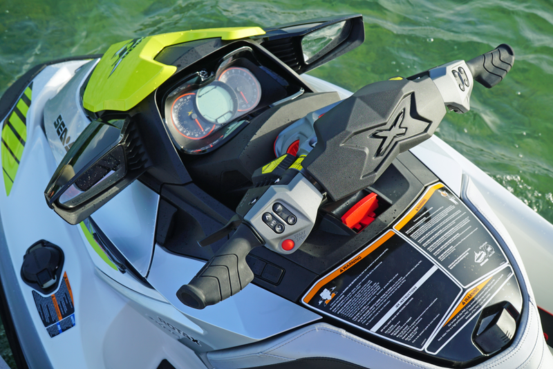 Illustration for article titled What It's Like To Pilot A Supercharged 300 HP Sea Doo With Brakes